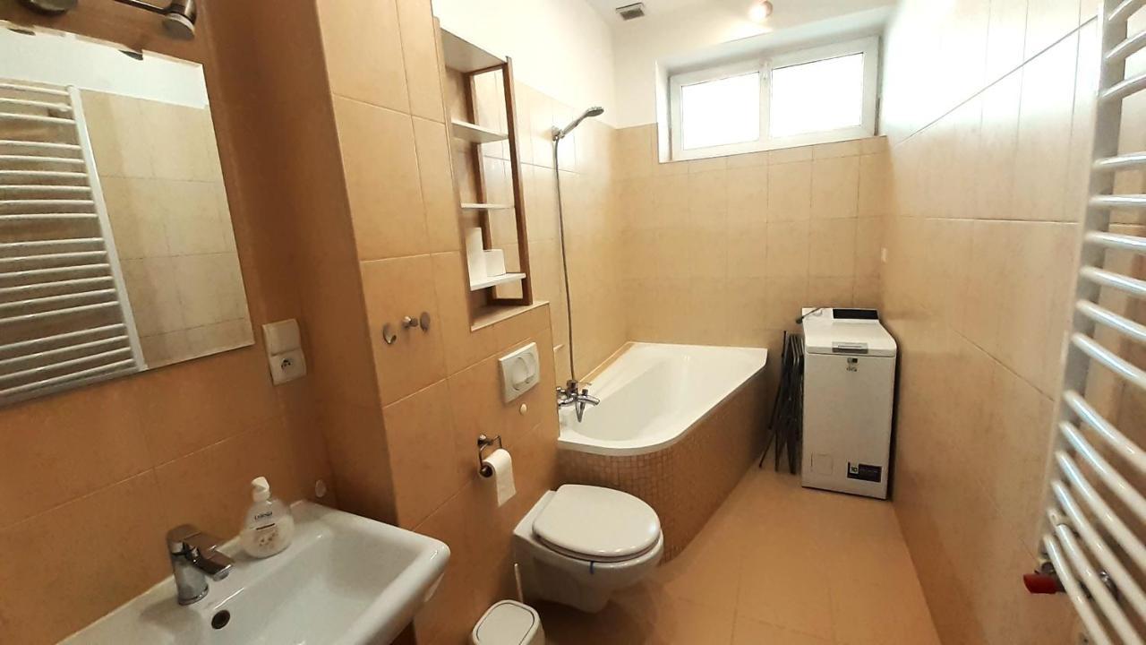Appartamento Urocze Przestronne,W Idealnej Lokalizacji Bielsko-Biała Esterno foto